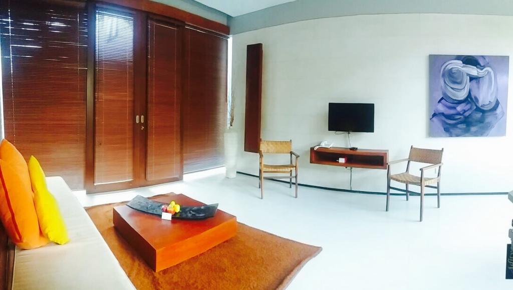 Nitya Loka Villas Kuta  Exterior photo
