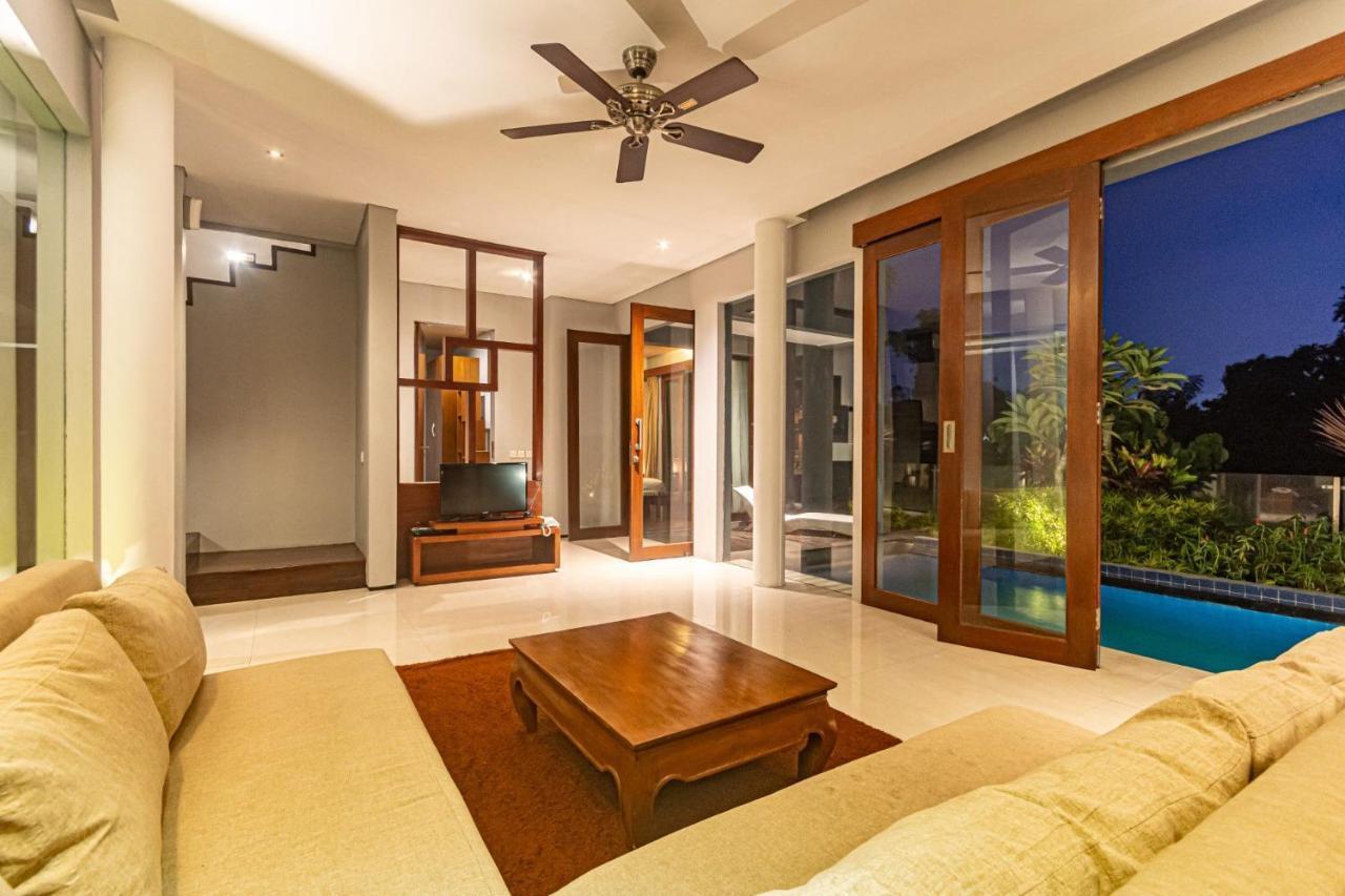 Nitya Loka Villas Kuta  Exterior photo
