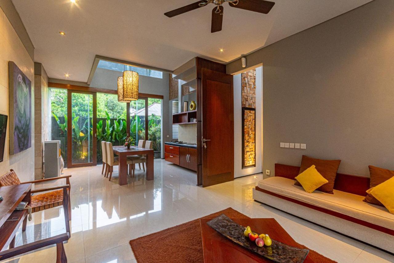Nitya Loka Villas Kuta  Exterior photo