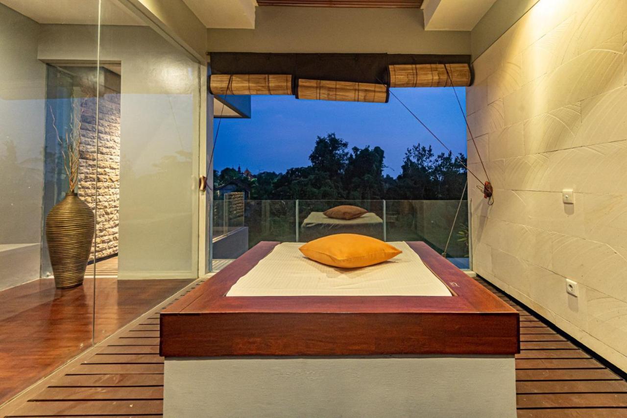 Nitya Loka Villas Kuta  Exterior photo