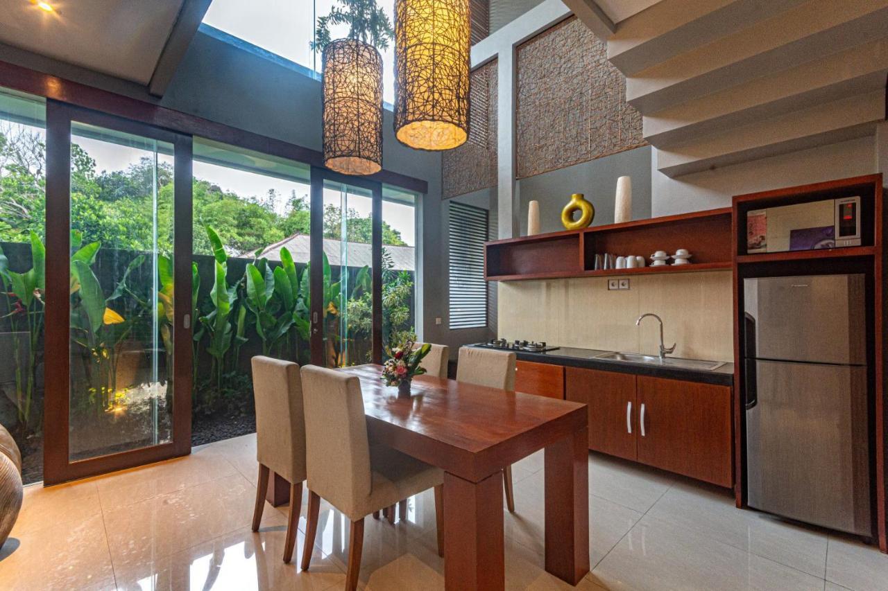 Nitya Loka Villas Kuta  Exterior photo