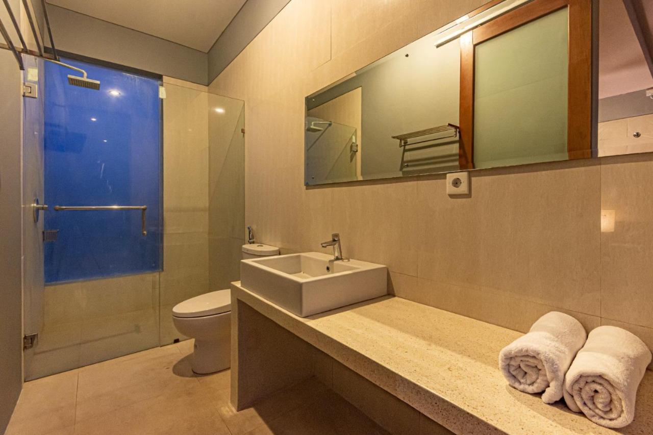 Nitya Loka Villas Kuta  Exterior photo
